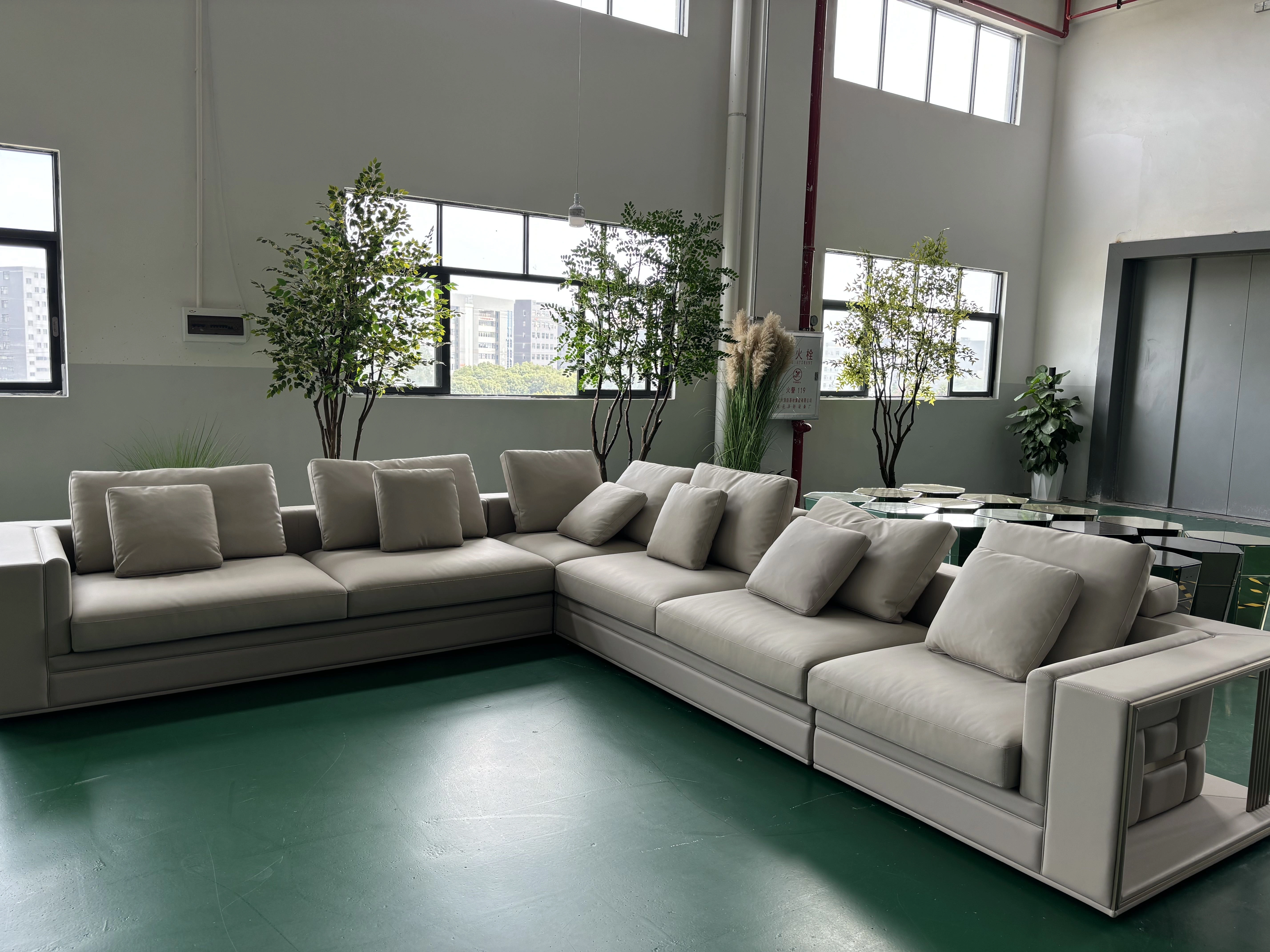 Furnistyle High-End Italian Leather Sofa — image 5