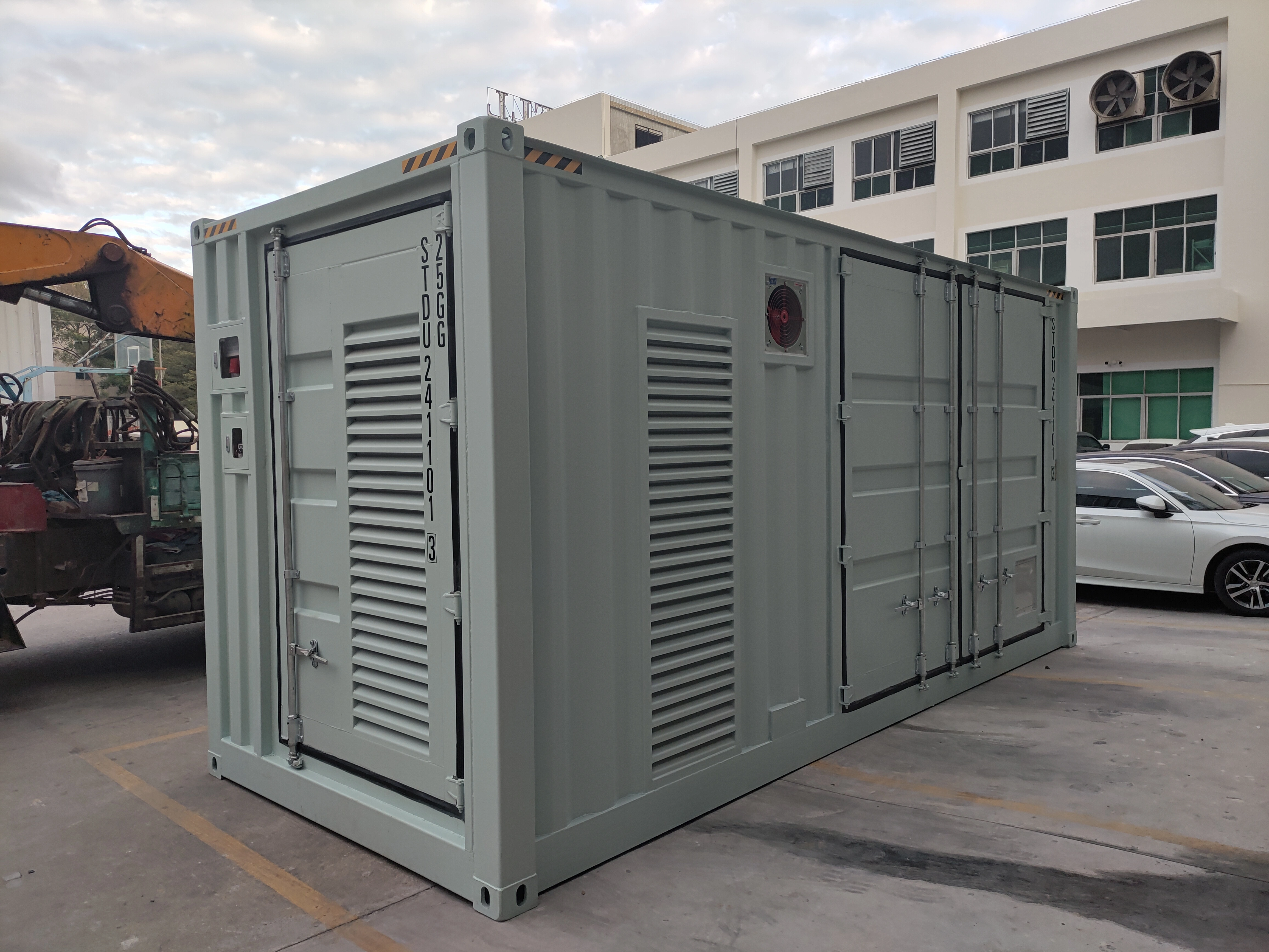 SMSEnergy 800KWh 5MWh Liquid Cooling LIFEPo4 Battery — image 3