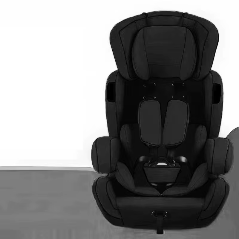 Customizable Child Safety Car Seat — image 4