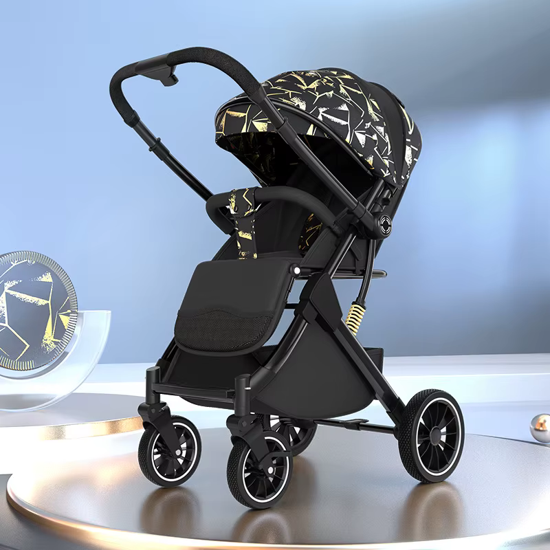 Lightweight and Foldable Baby Stroller — image 6