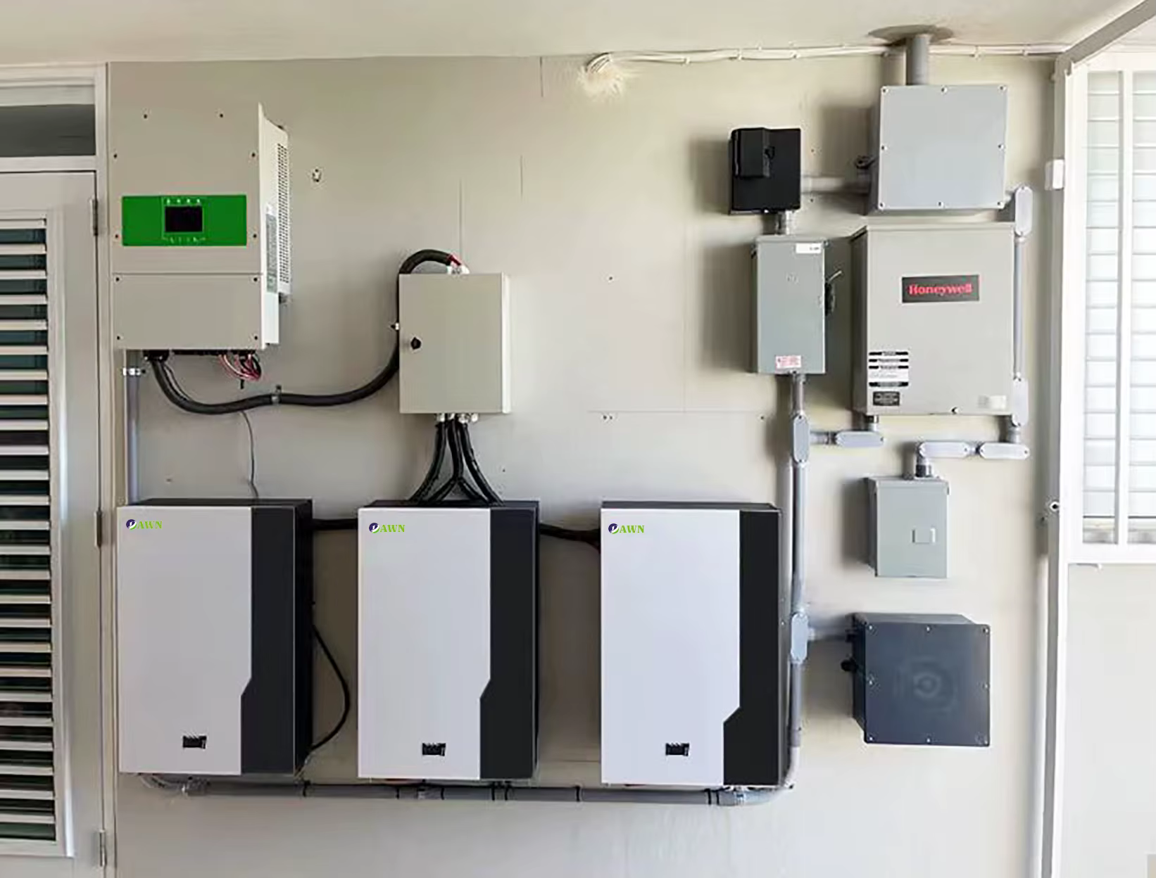 Wall-Mounted 200Ah 51.2V Lithium Ion Battery — image 5