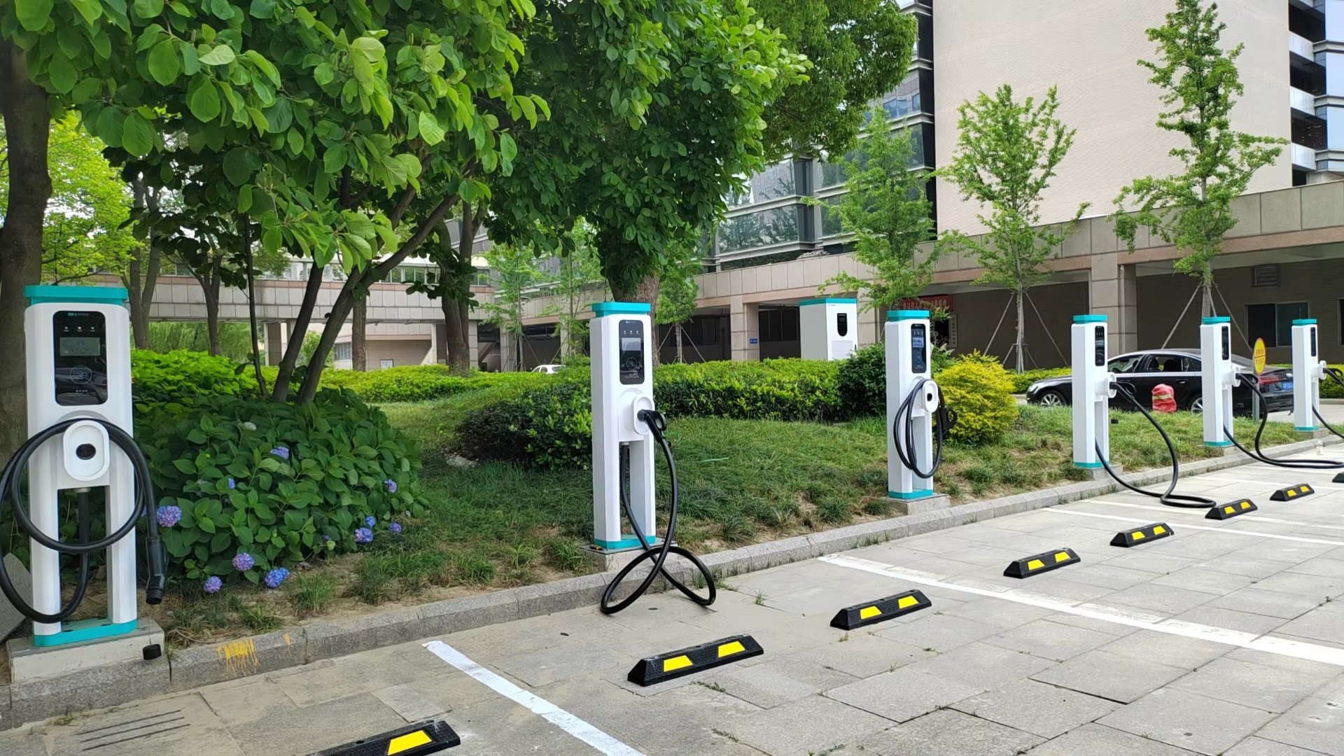 60KW to 360KW EV Charging Station — image 6