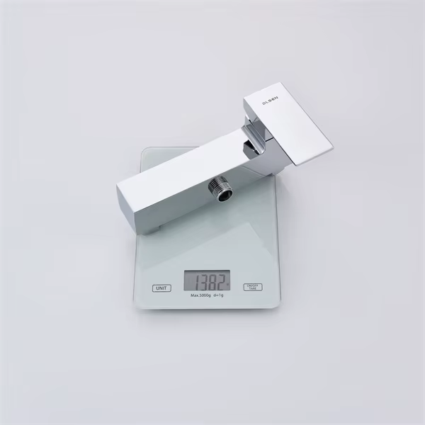 New Design Square Shape Single Handle Shower System — image 6
