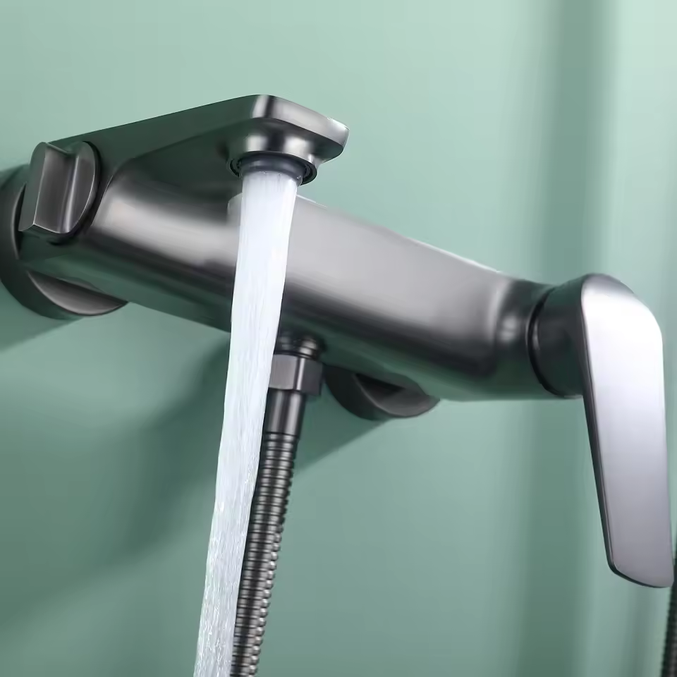 Simple Design Concealed Single Handle Shower Faucet — image 4