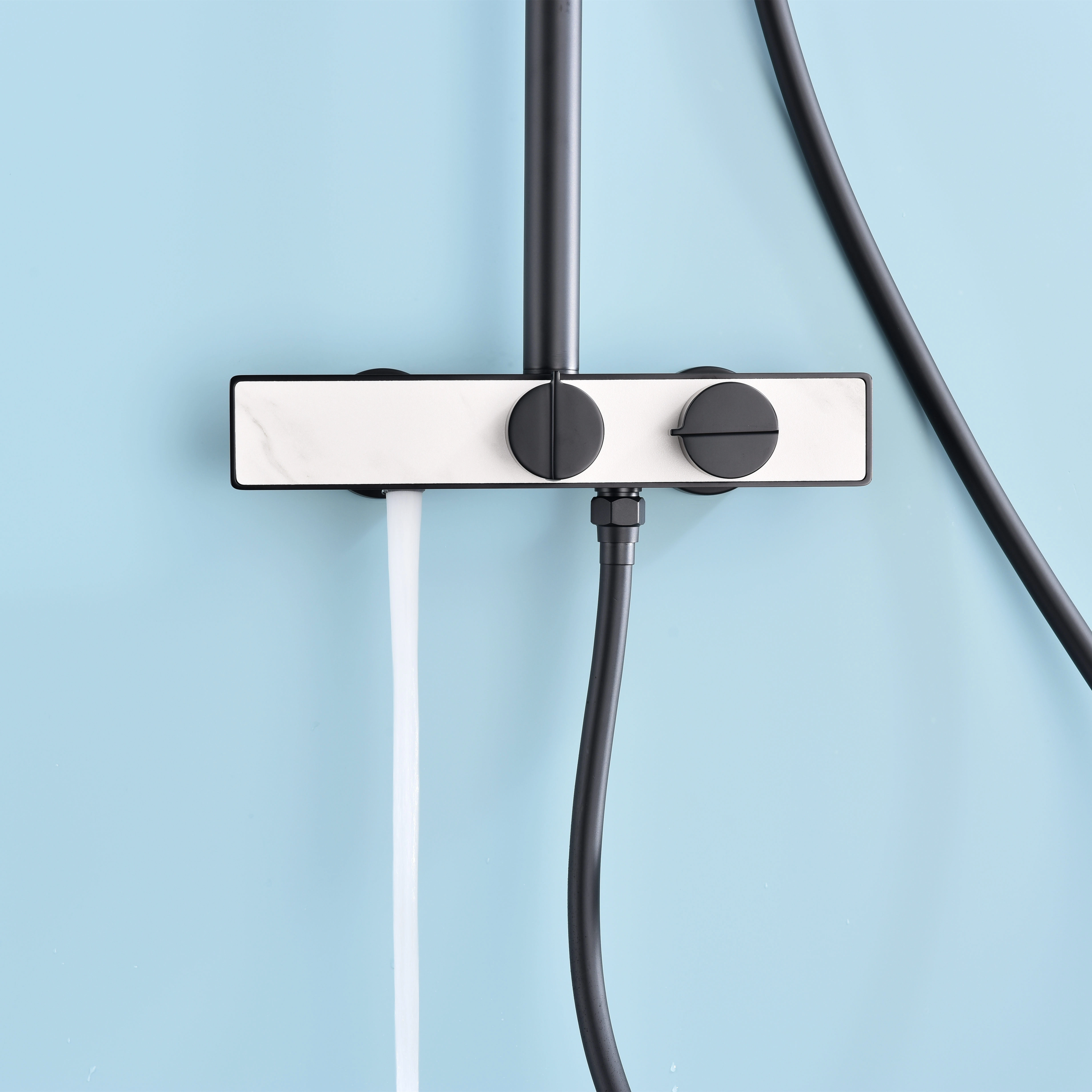High-End Quality Black Color 2 Handle Shower Set — image 2