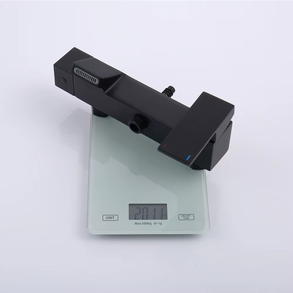 Popular Innovative Matte Black Square Shower Set — image 5