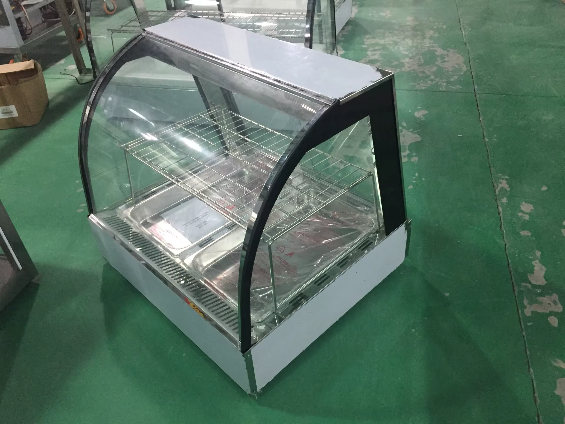 Curved Glass Pastry Warmer Fast Food — image 3