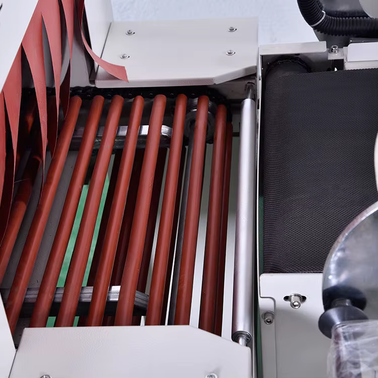 Factory Using Heat Shrink Film Packer — image 6