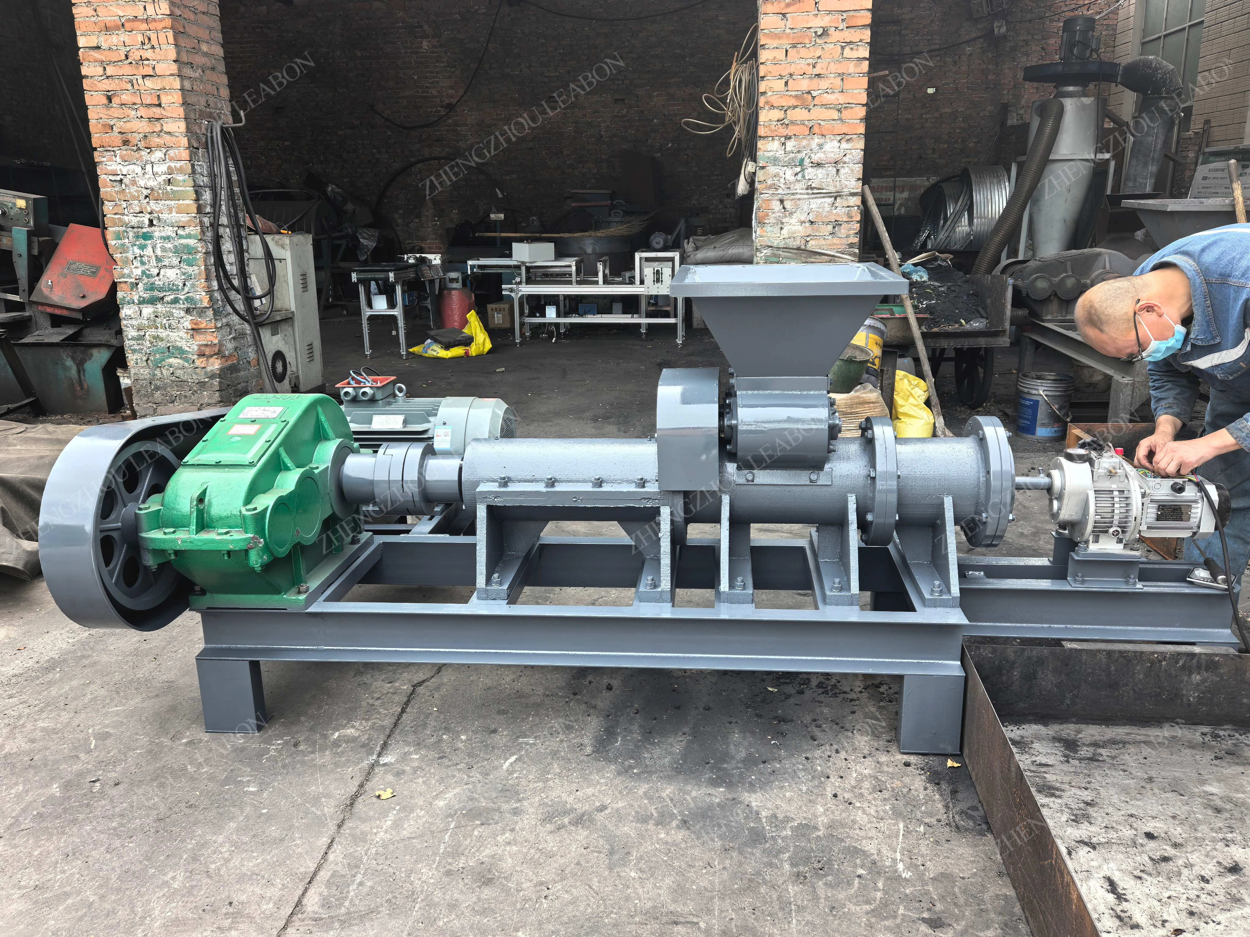 Coal Powder Rod Extruder Coal Briquette — image 5