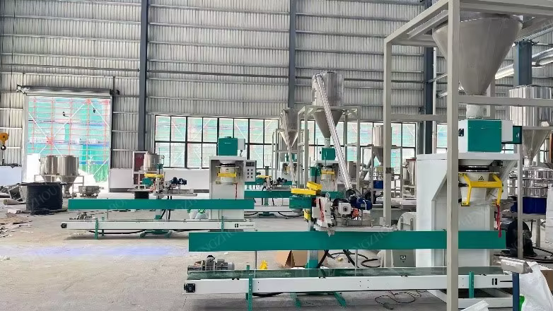 Automatic Feed Pellet Packer Plastic Particle — image 6
