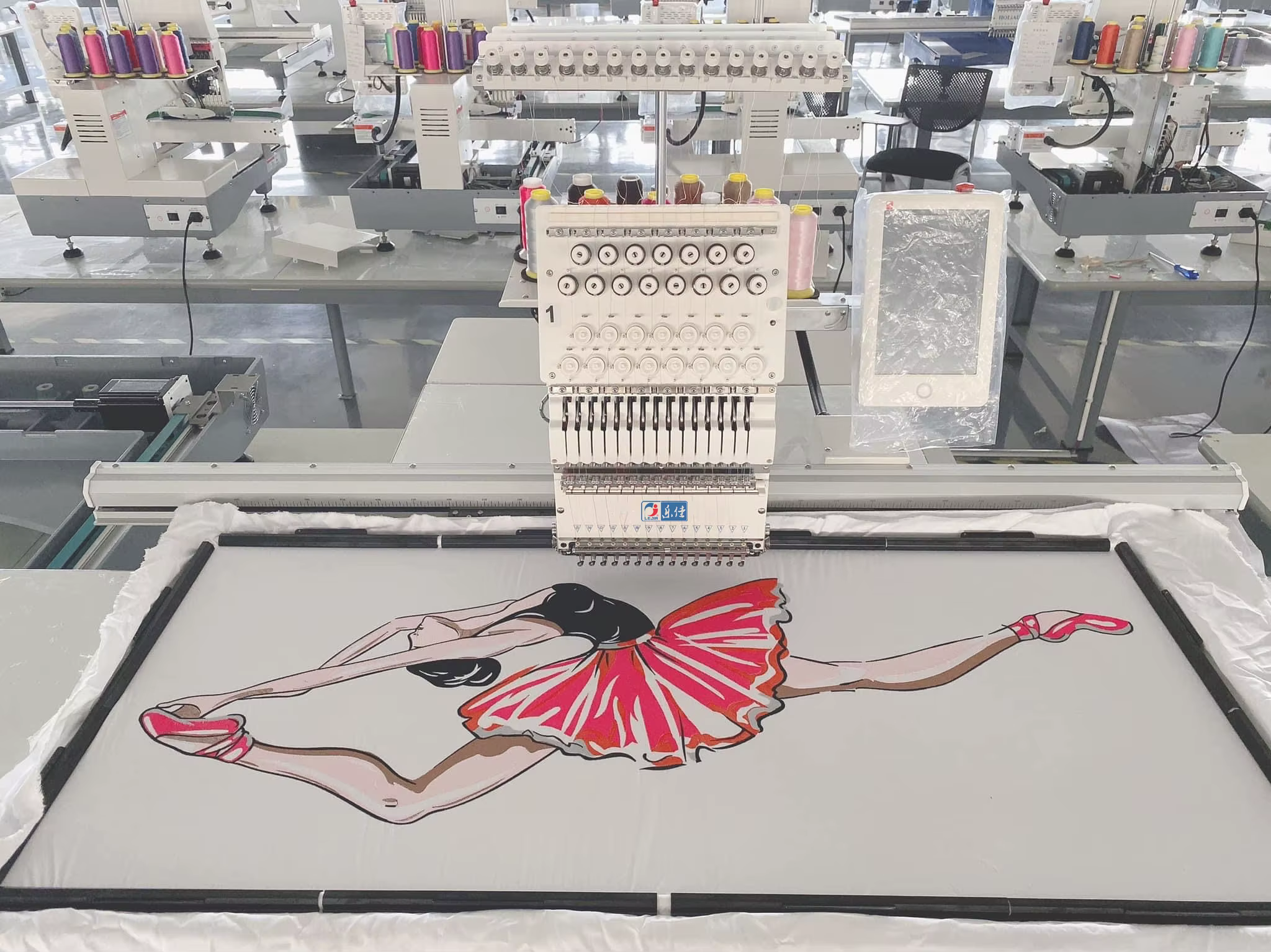High Quality Commercial Computer Embroidery Machine — image 2