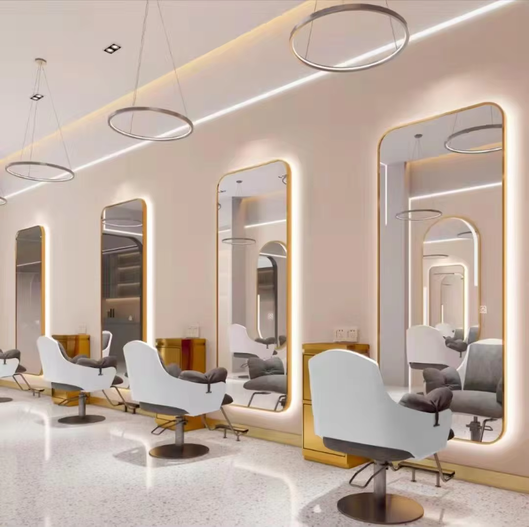 Modern Luxury All-in-One Ironing Mirror Station — image 4