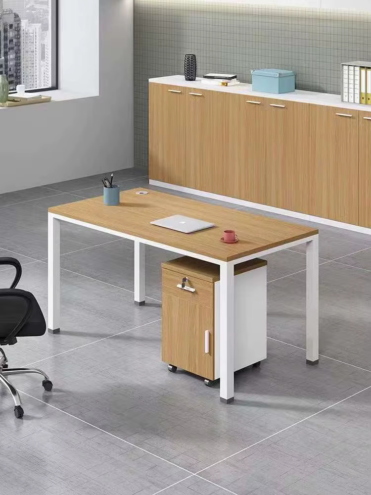 High Quality Metal Base Office Desk — image 3