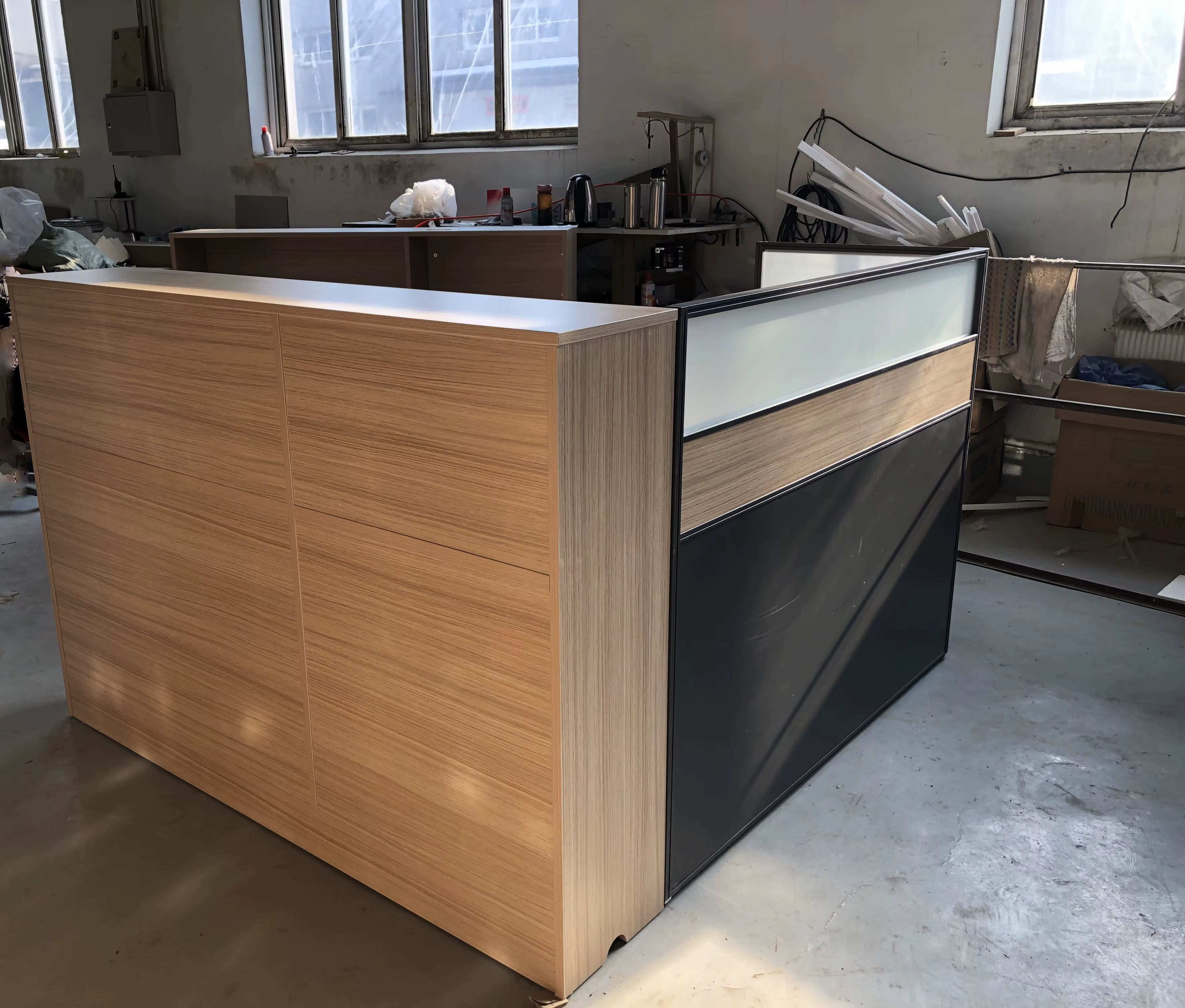 Modern Office Furniture L Shaped Workstations — image 6