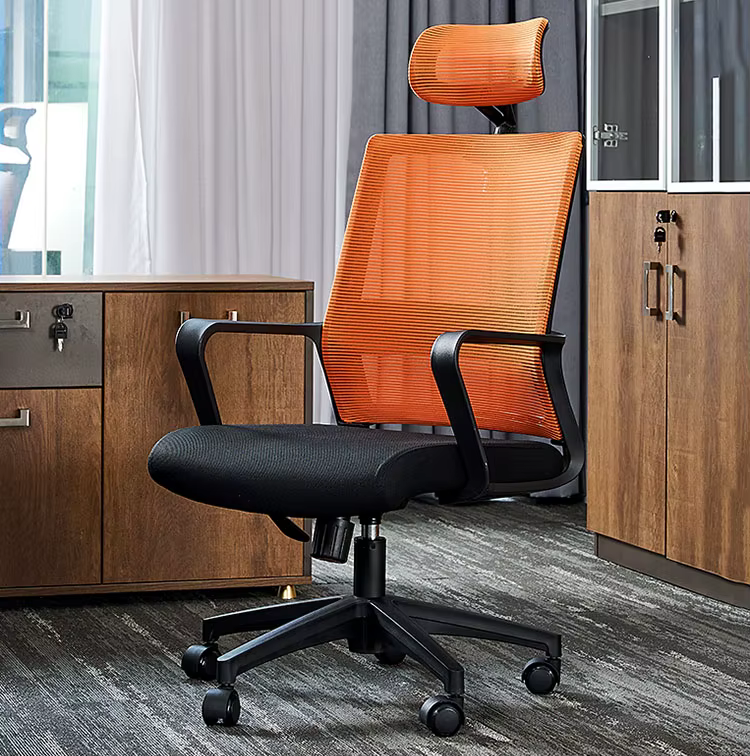 Chairs Can Be Customized In Color — image 2