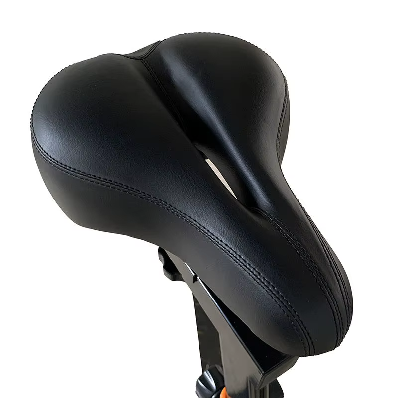 2025 Maketec Customizable Black Spinning Bike — image 2
