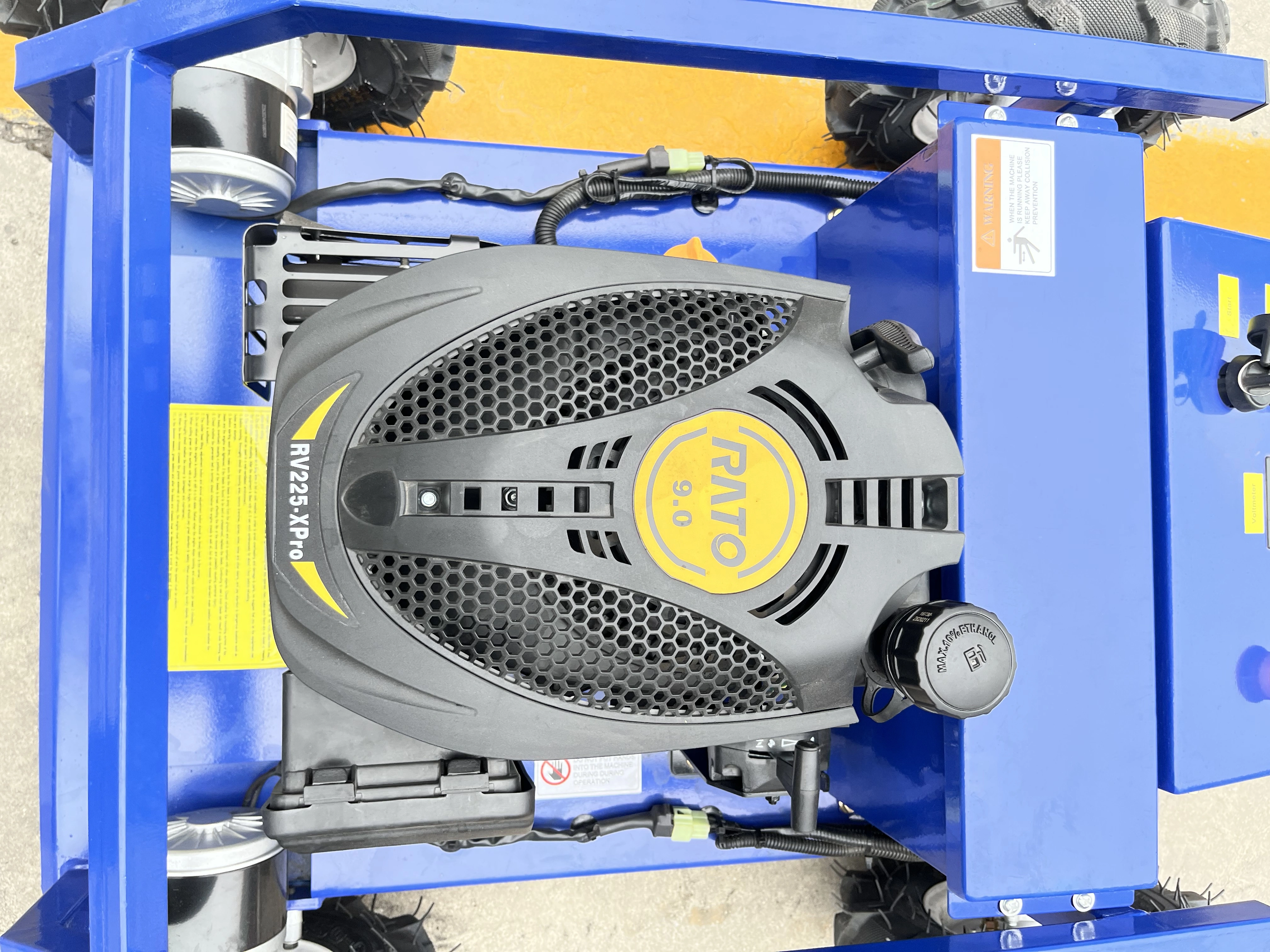 Garden Tools Equipment Petrol Remote Control — image 4