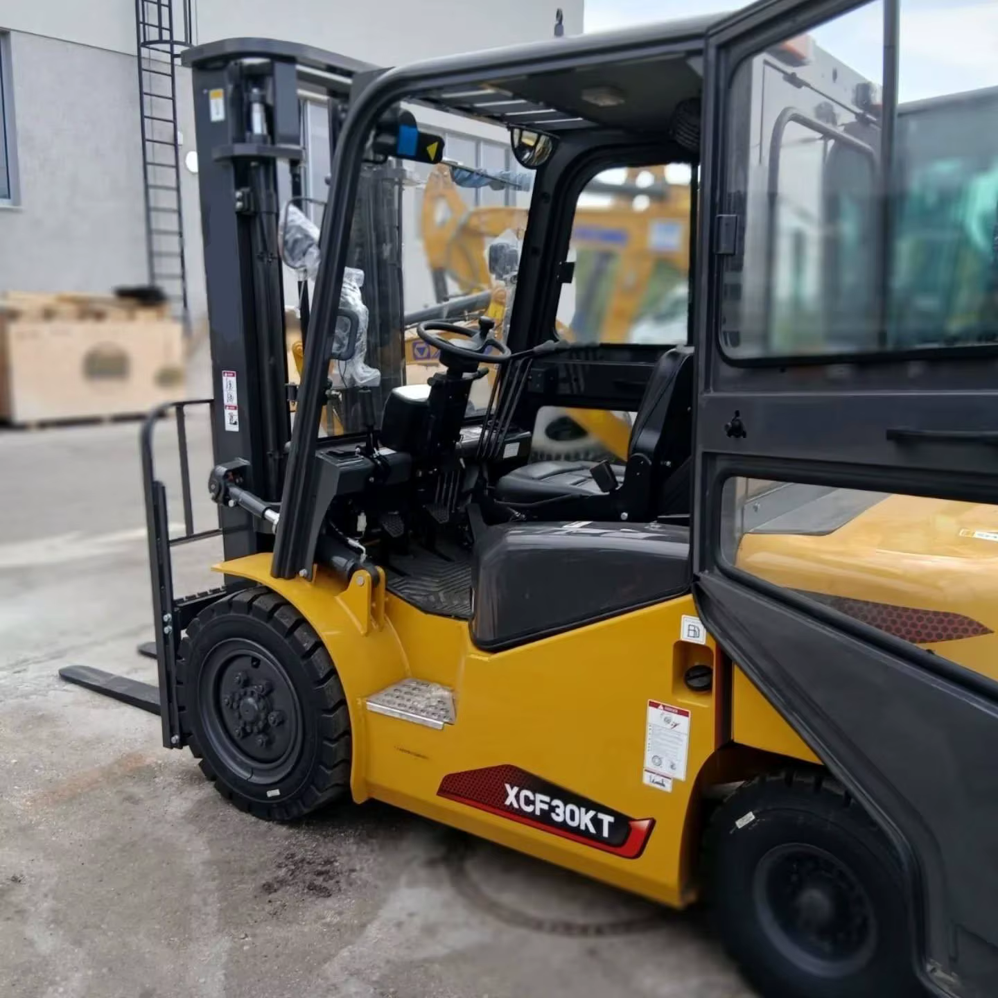 XCF K Series 3ton Small Tonnage — image 3