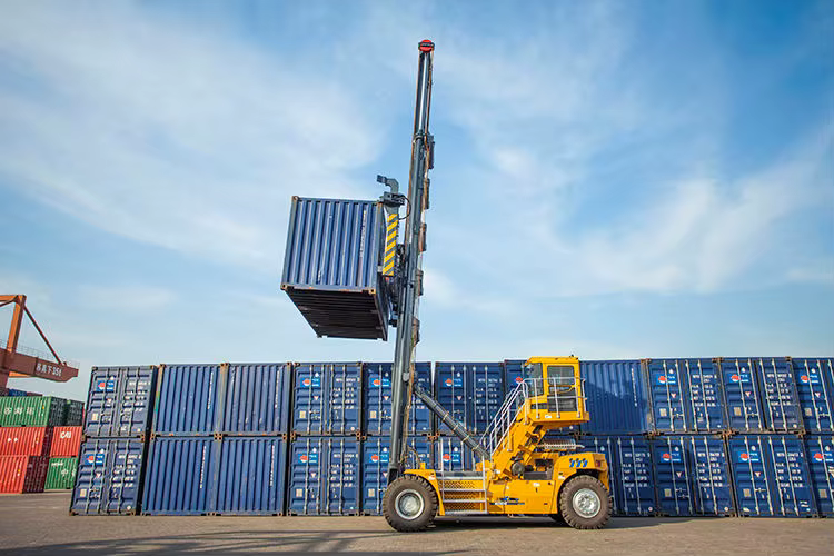 9 Ton K Series Empty Container Stacker XCH907K — image 2