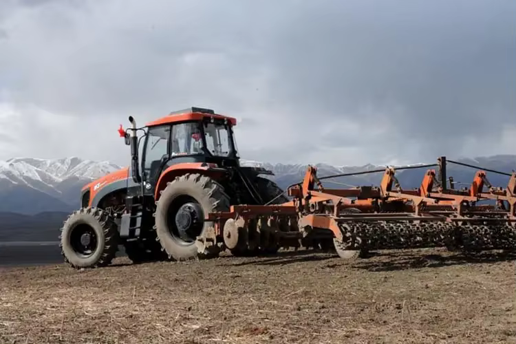 Top Brand KAT1204 Mini Wheel Tractor — image 4