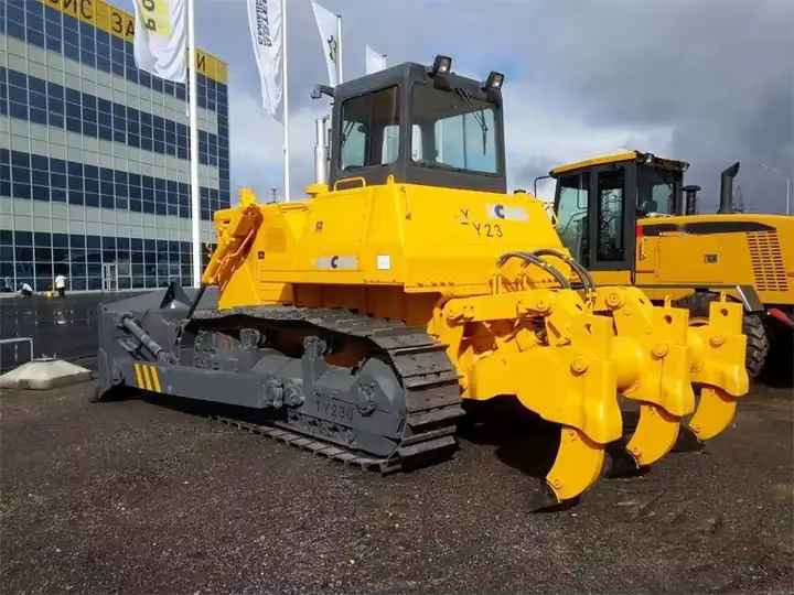 Chinese Brand New Hydraulic Mini Crawler — image 4