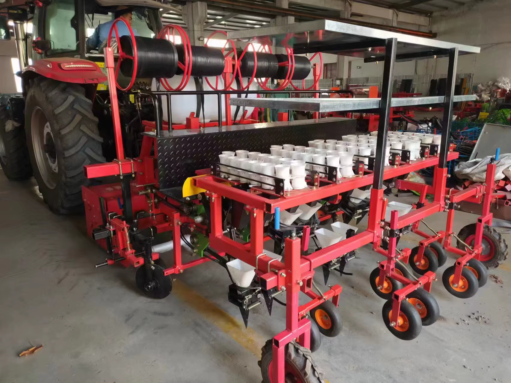 Tractor Driven Vegetable Seedling Tomato Transplanting — image 6