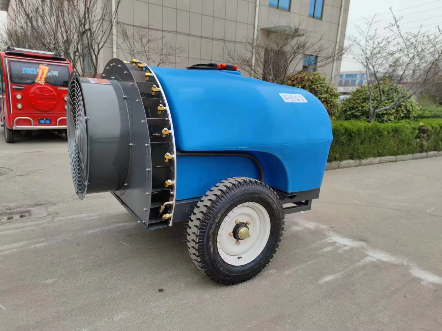 Traction Orchard Sprayer And Small Suspension — image 4