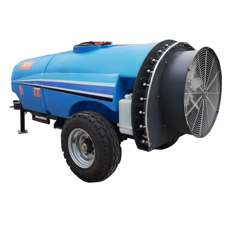 2000 Liter New Type Sprayer Trailed — image 2