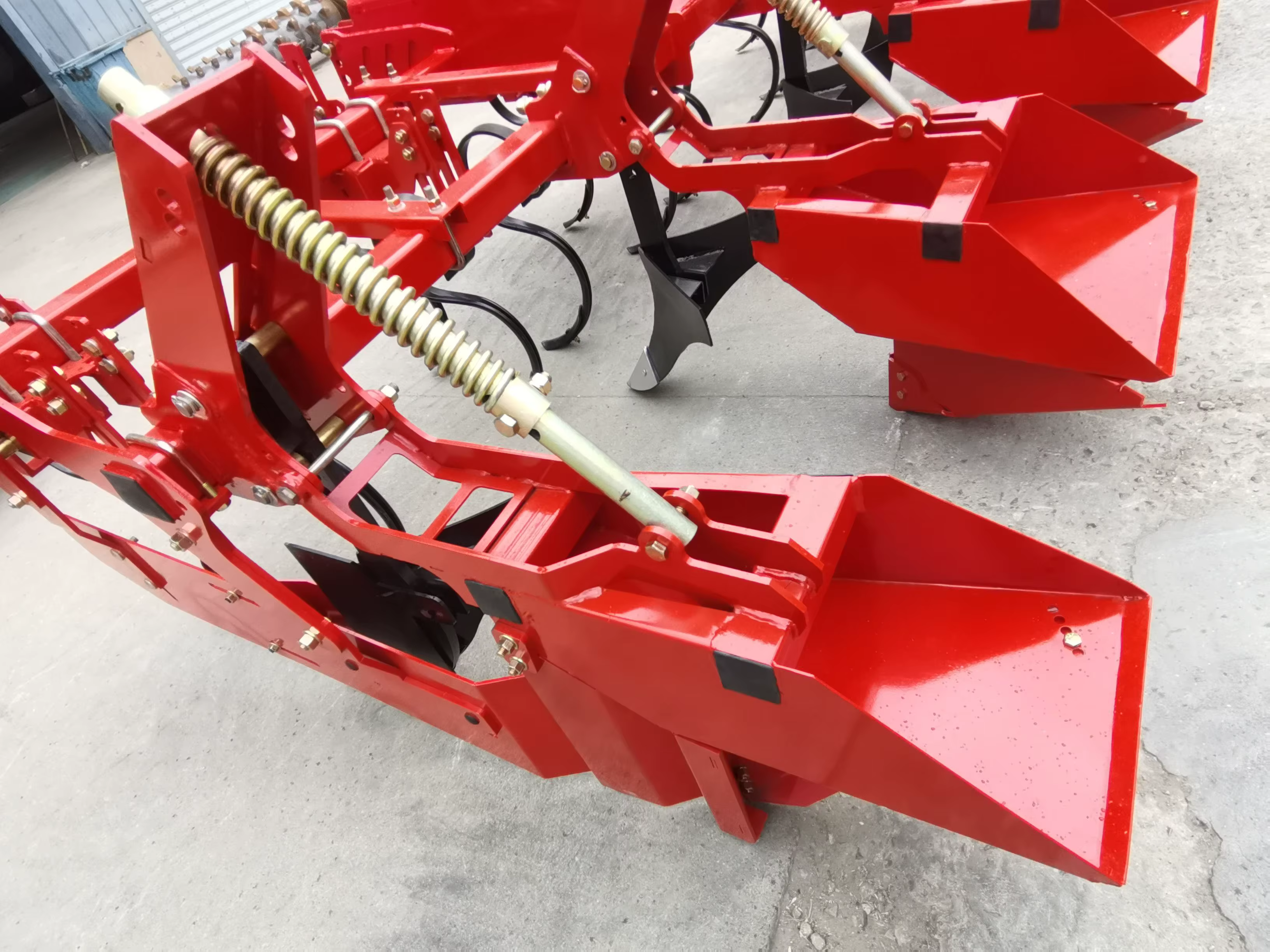 Cultivators Weeder Range Of Mechanical High — image 4