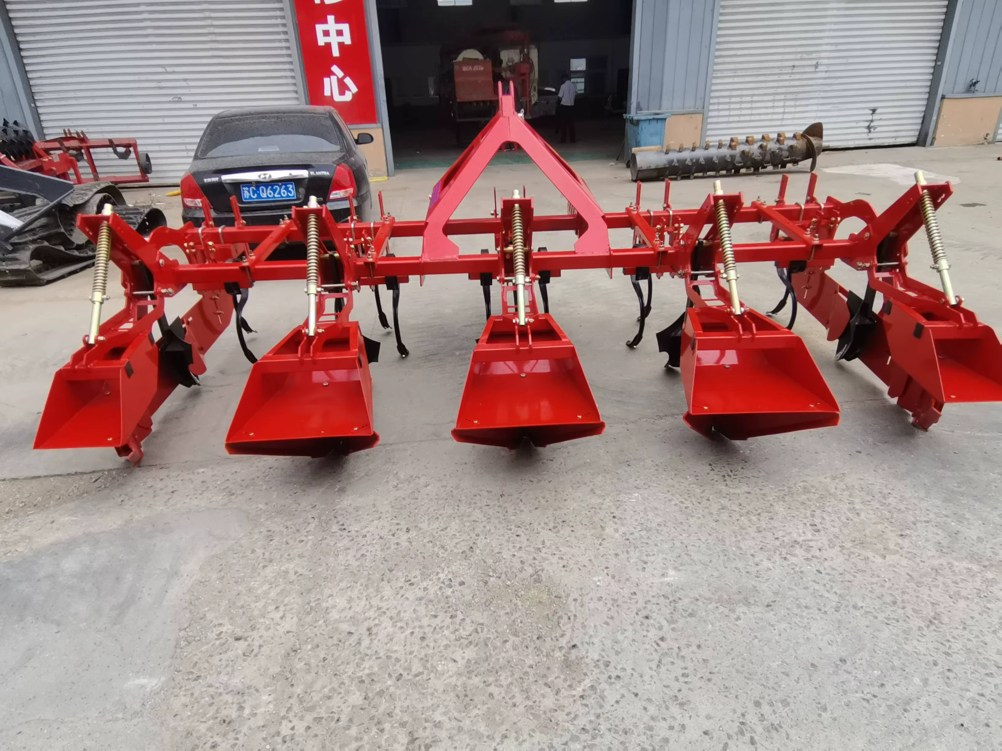 Row Dependent Tillage A 4 Row — image 4