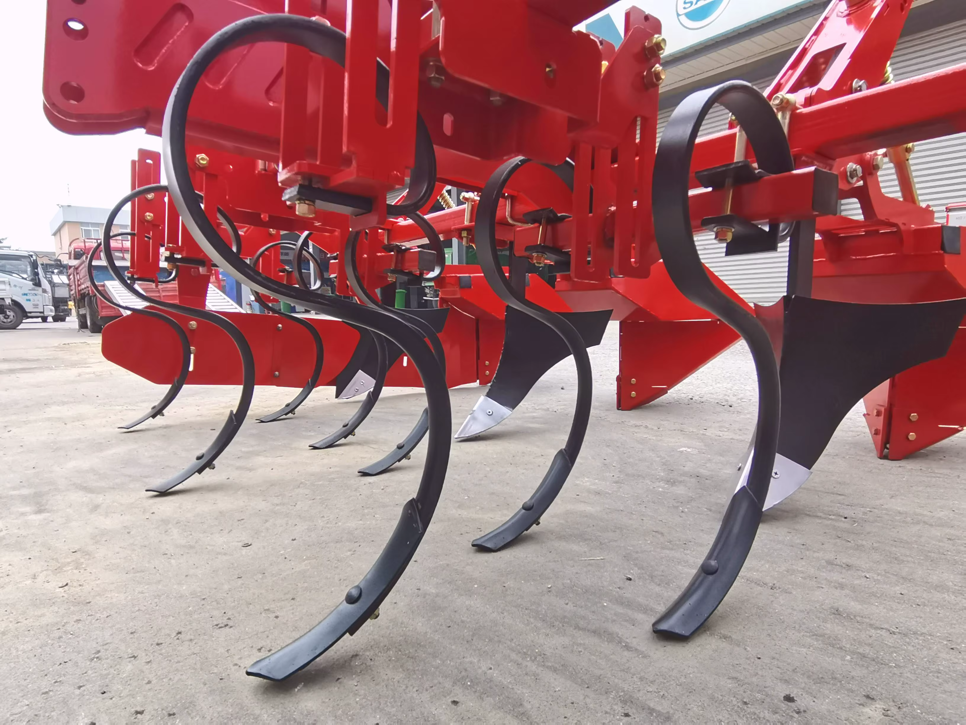 Row Dependent Tillage A 4 Row — image 5