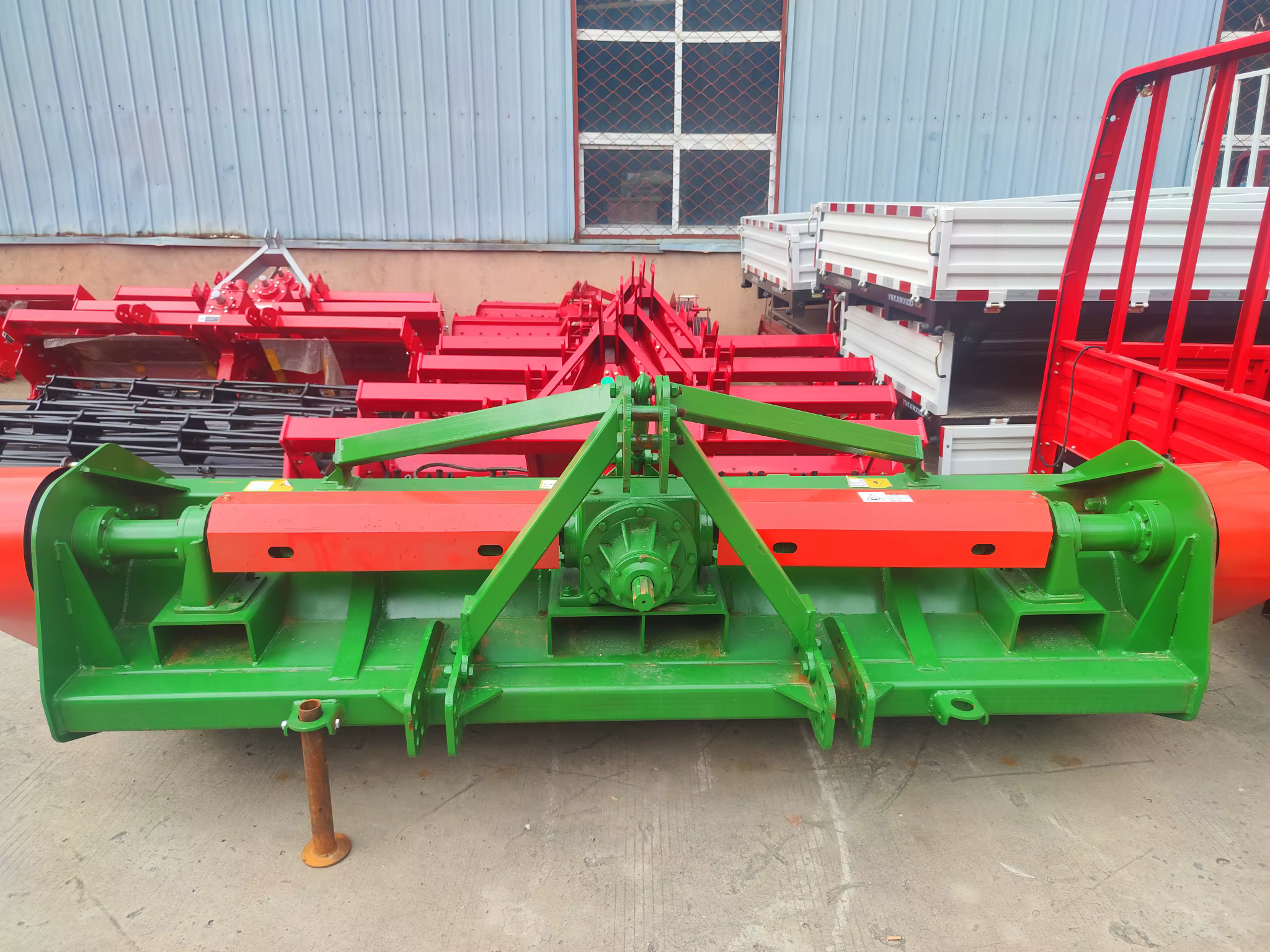 Farm Machinery Cow Dung Manure Dewatering — image 3
