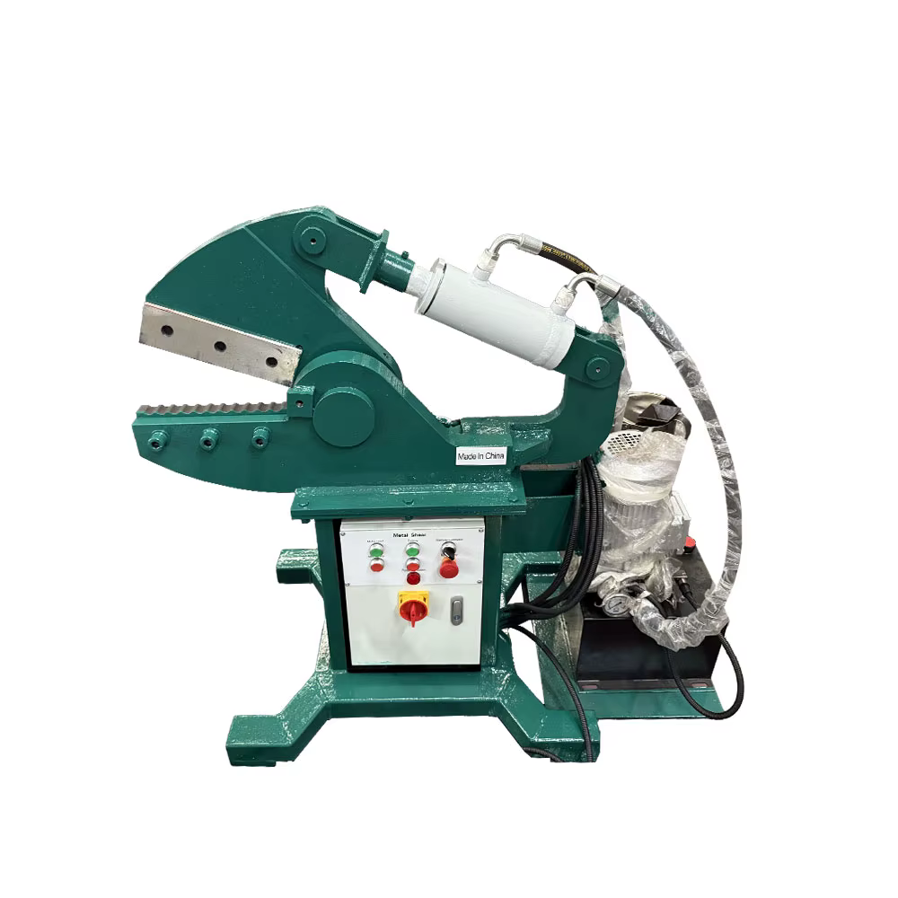 Small Household Hydraulic Shears Are Used — image 2
