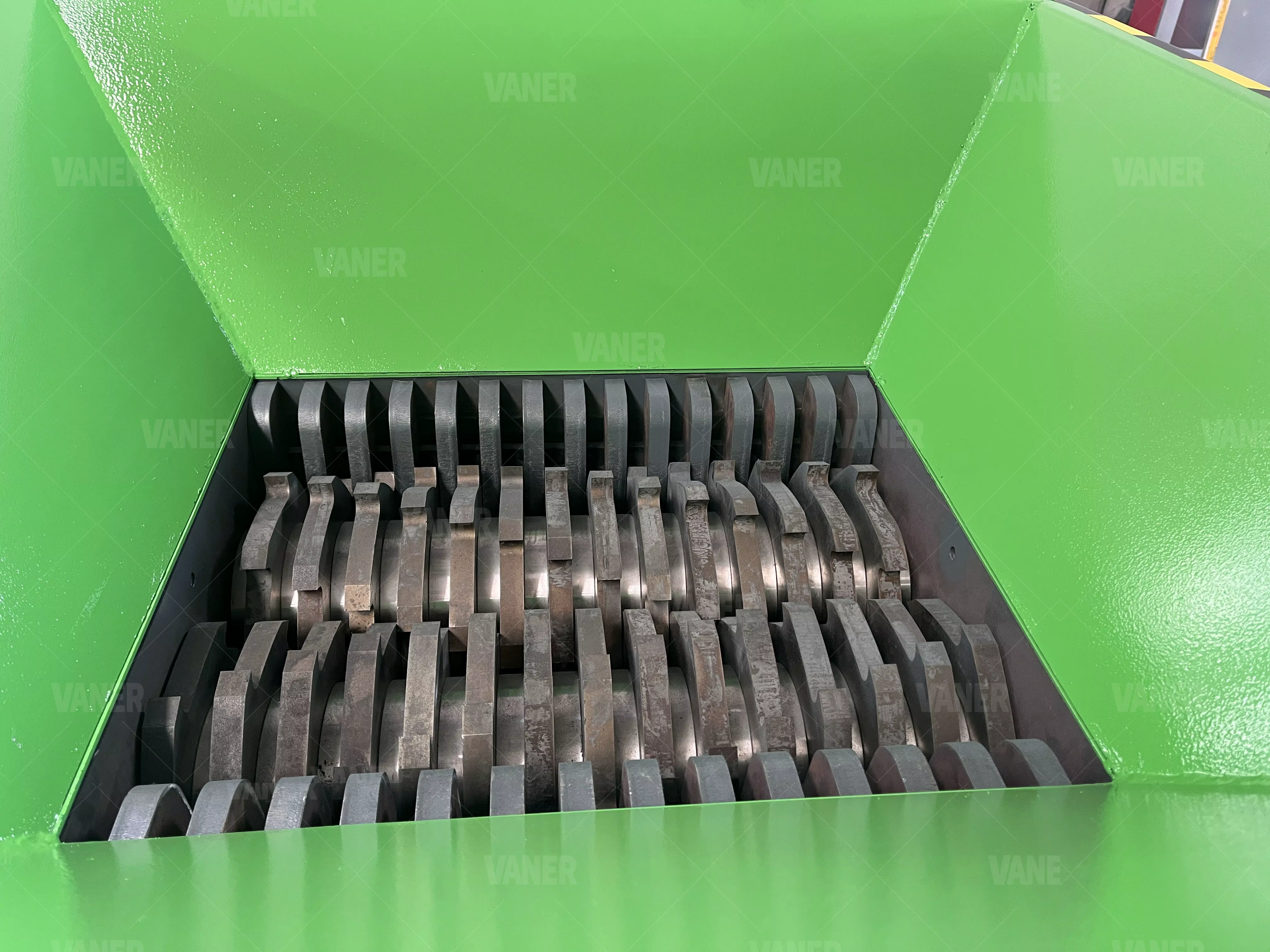 V EBK600 VANER Scrap Metal Shredder — image 5