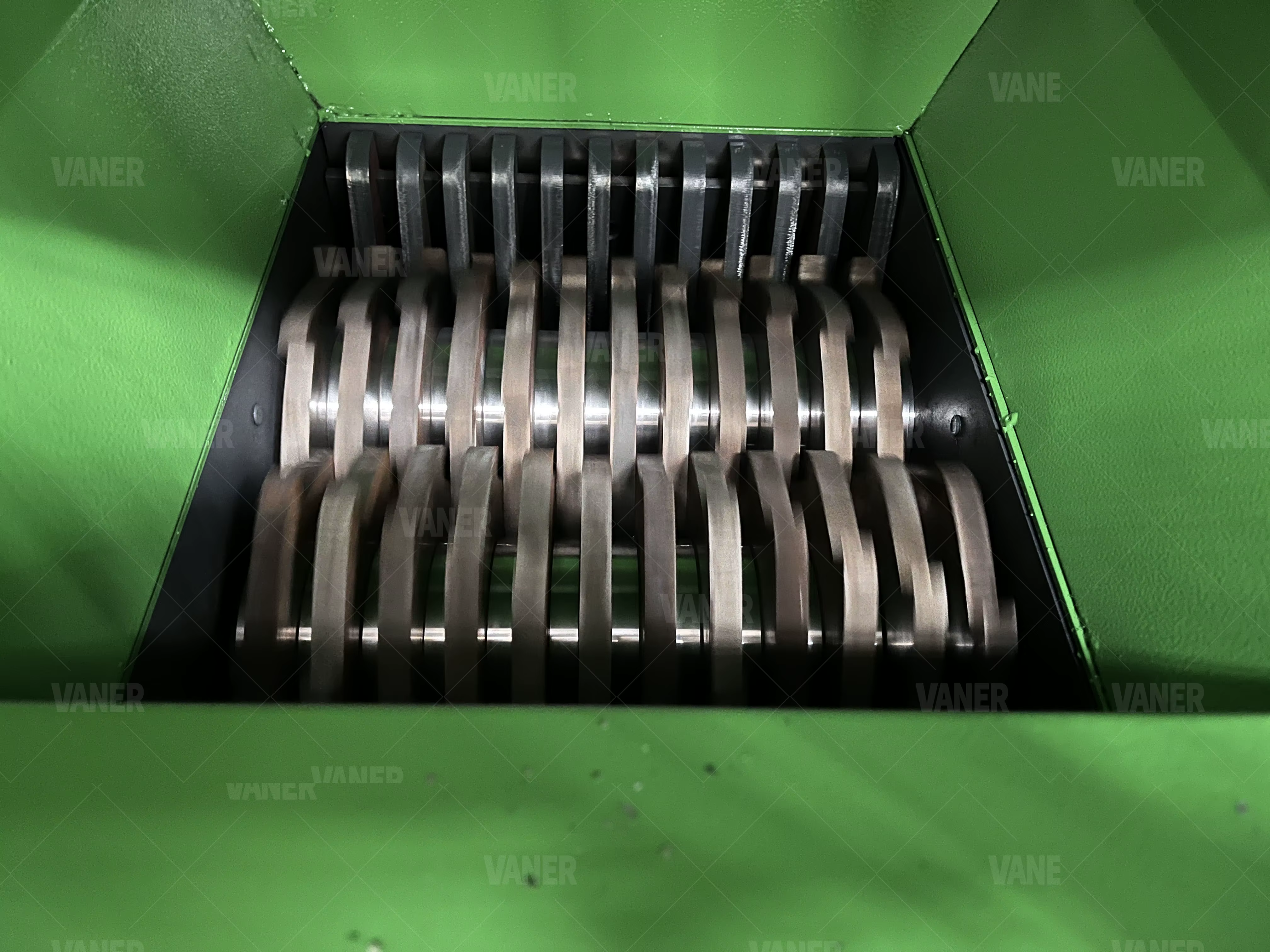 240V Single Phase Small Shredder Plastic — image 5