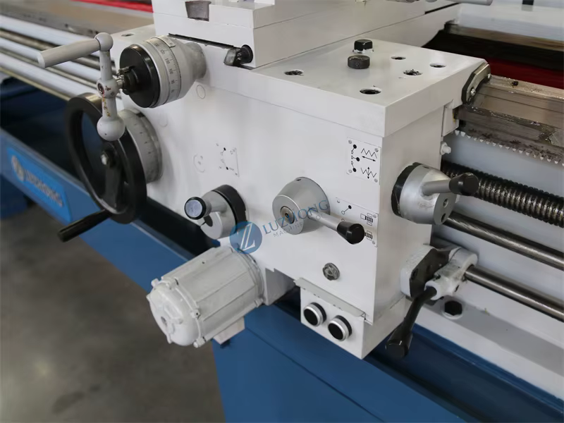 Brake Disc Lathe Machine C6136 Mini — image 5