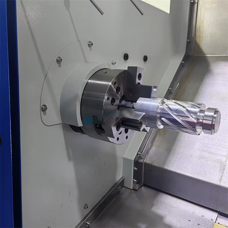 LUZHONG TCK600SY Medium Duty CNC Lathe — image 4