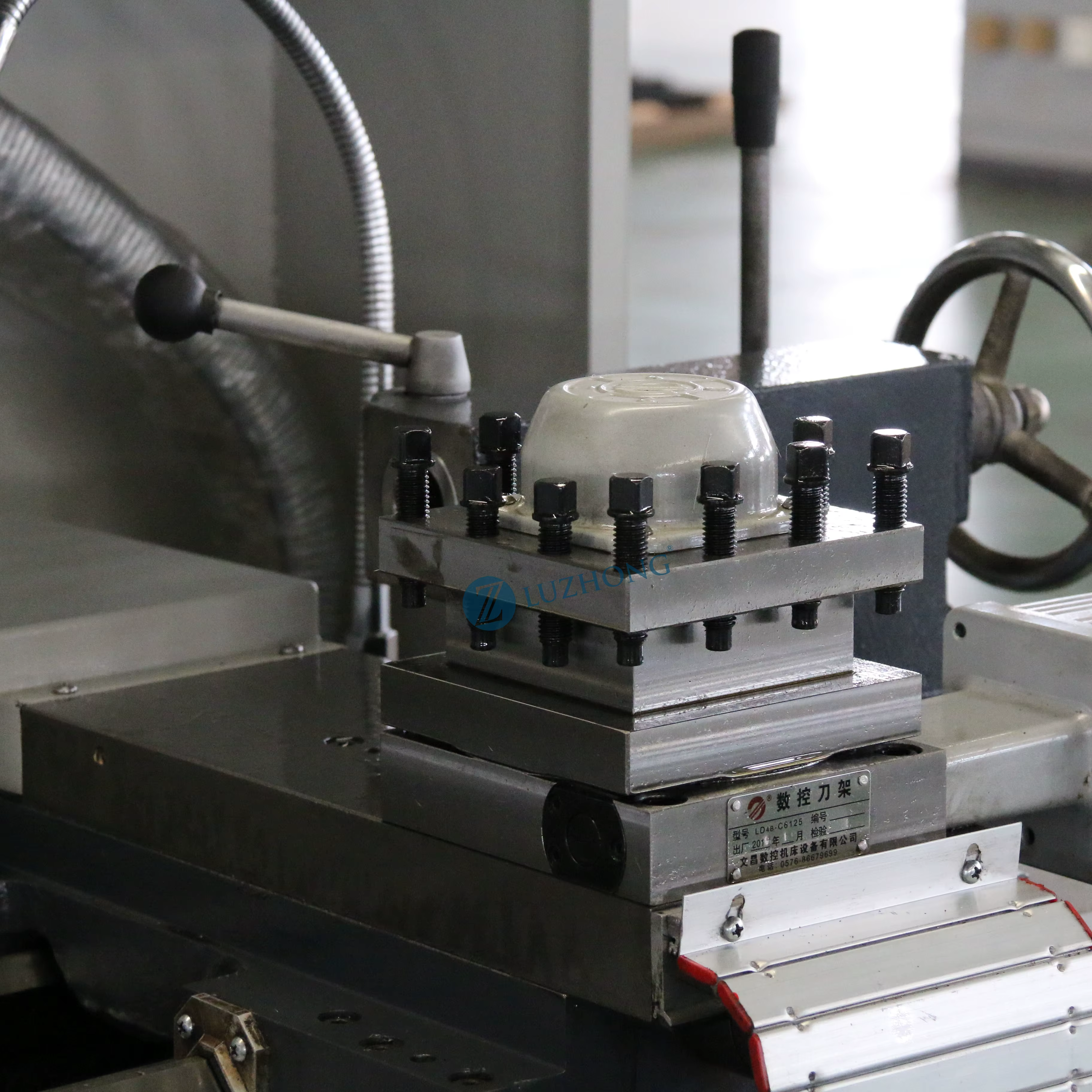 Small Automatic CNC Lathe CK6130 CK6132 — image 4