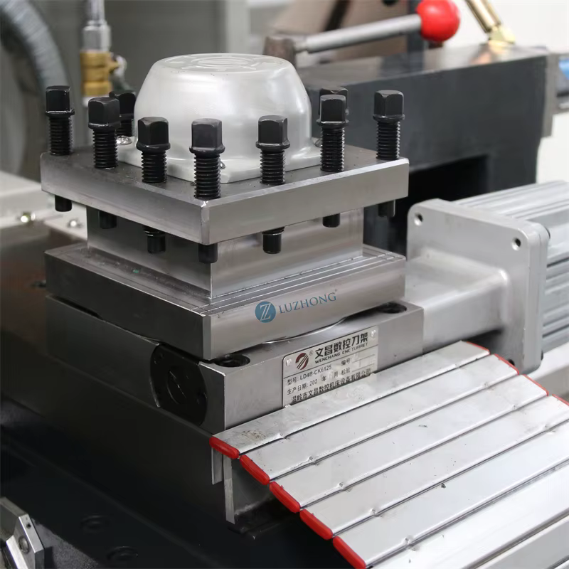 CK6132 Series Mini CNC Lathe Automatic — image 5