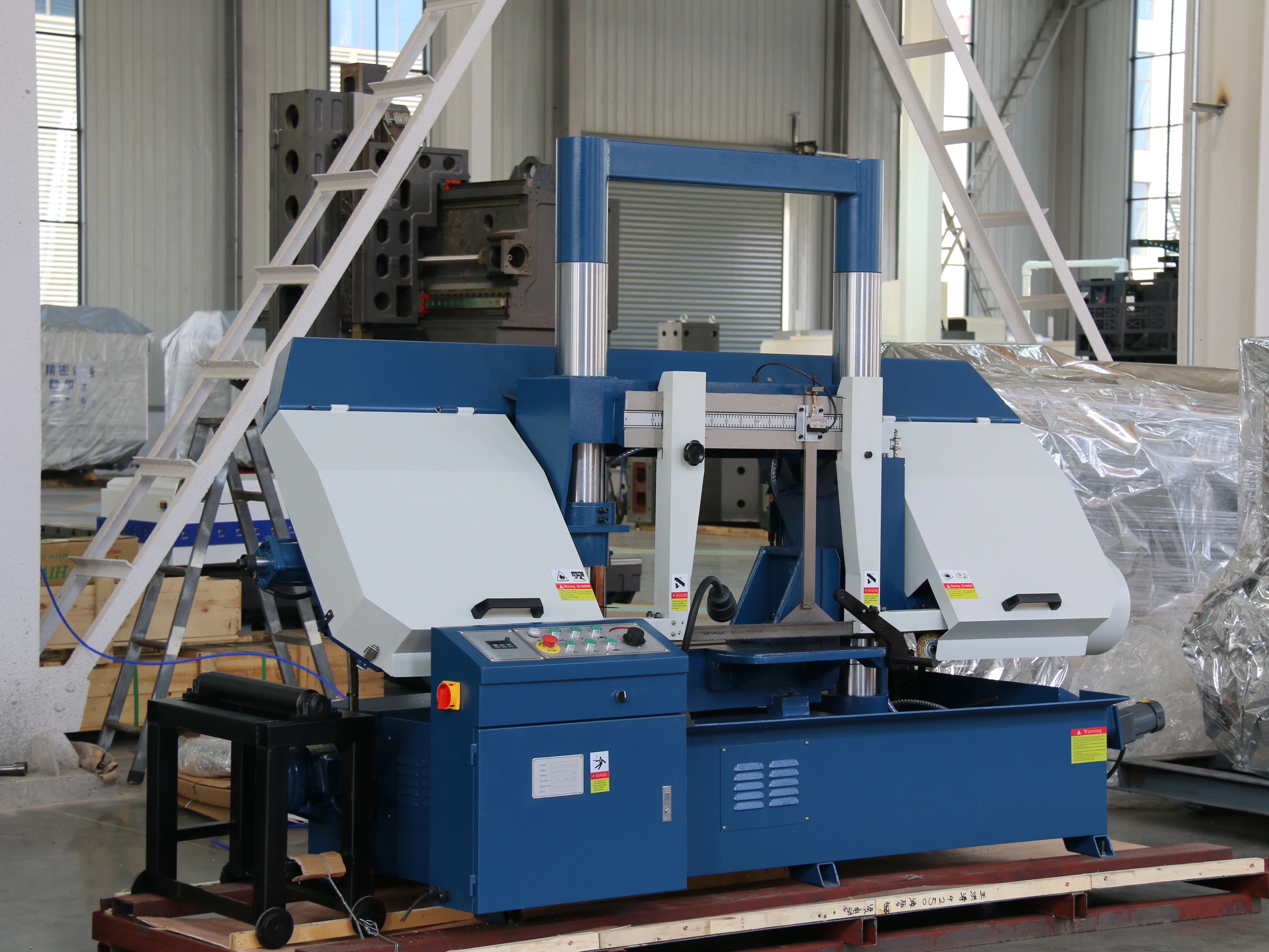 Metal Band Sawing Machine Price GH4220 — image 3