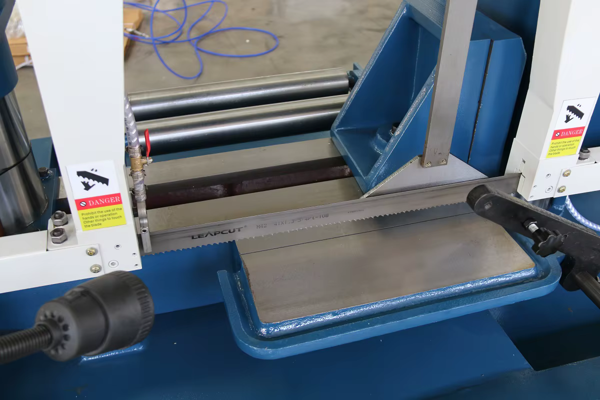 Metal Band Sawing Machine Price GH4220 — image 6