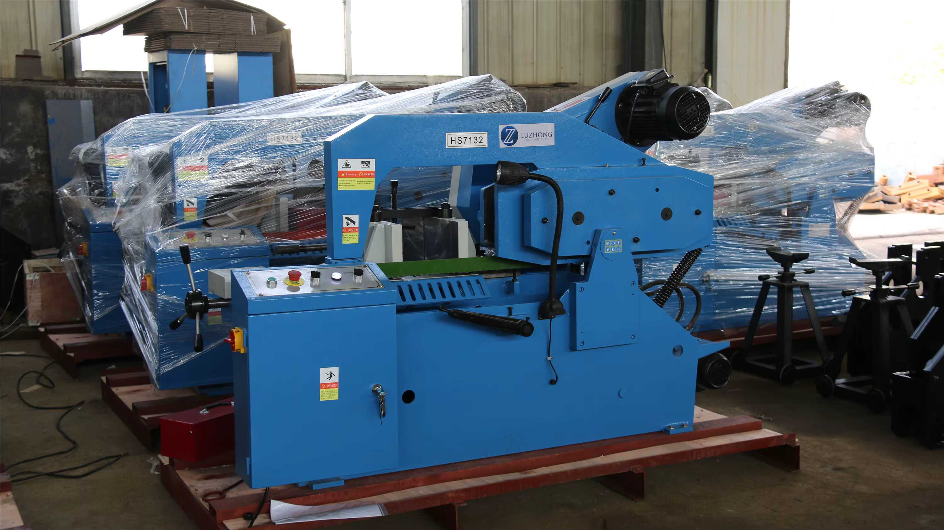 HS7140 Metal Cut Power Hacksaw Machine — image 3