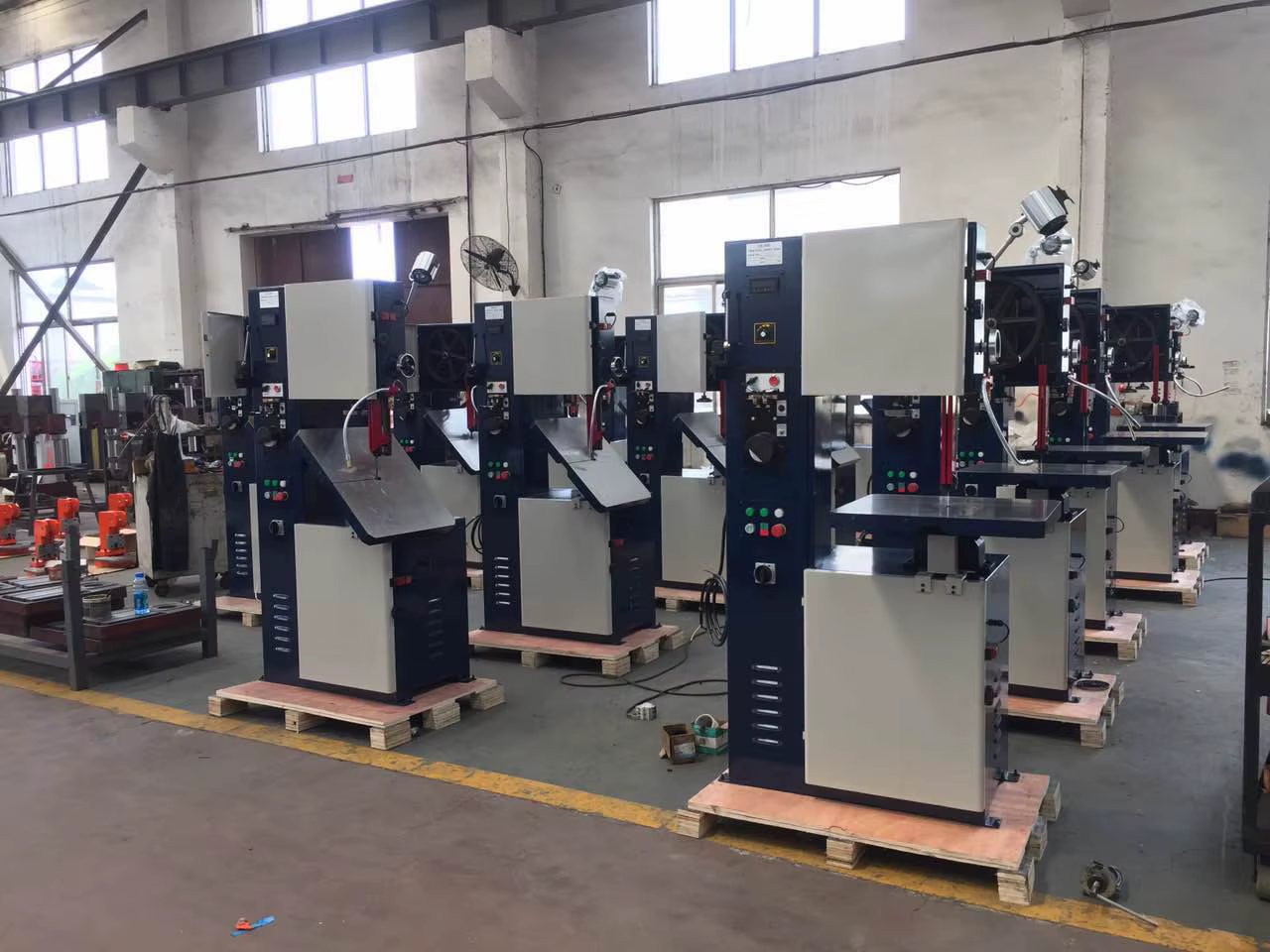 Small Table Cutting Saw VS500 Vertical — image 6