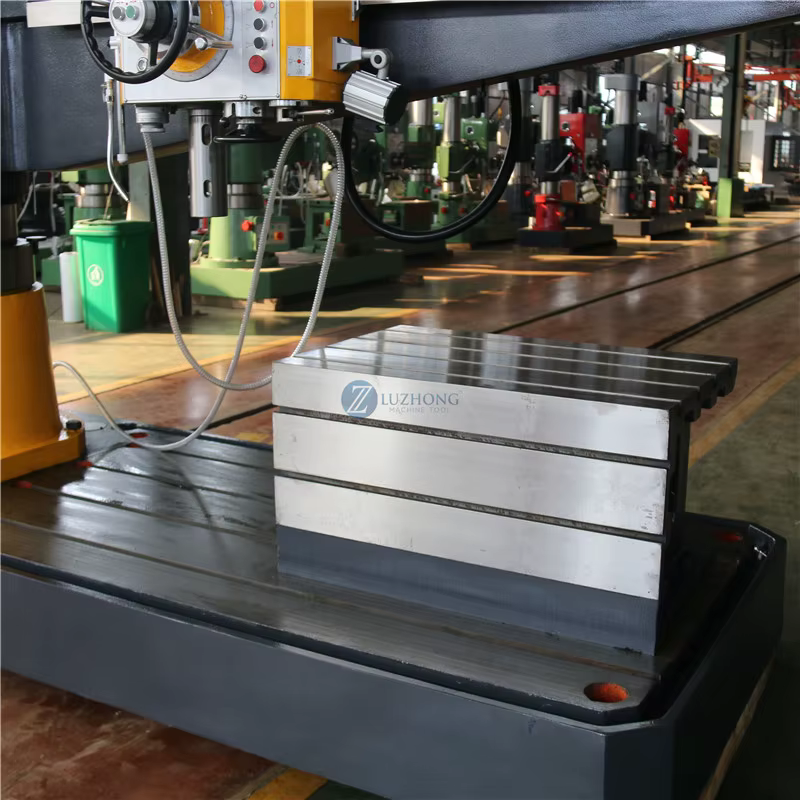 Metal Drilling Machine Automatic Z30100 Universal — image 4