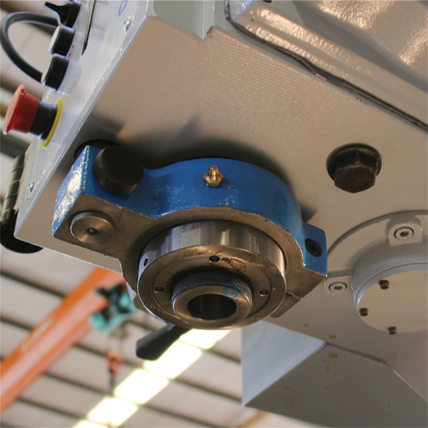 Manual Vertical Drilling Machine Z5050A Vertical — image 4