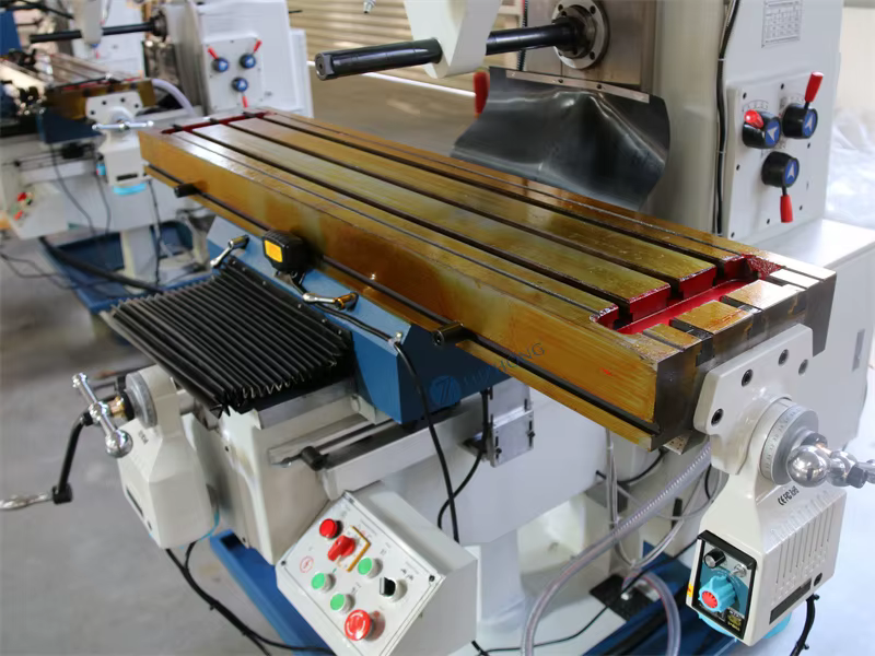 Chinese Brand 4HW Turret Milling Machine — image 5