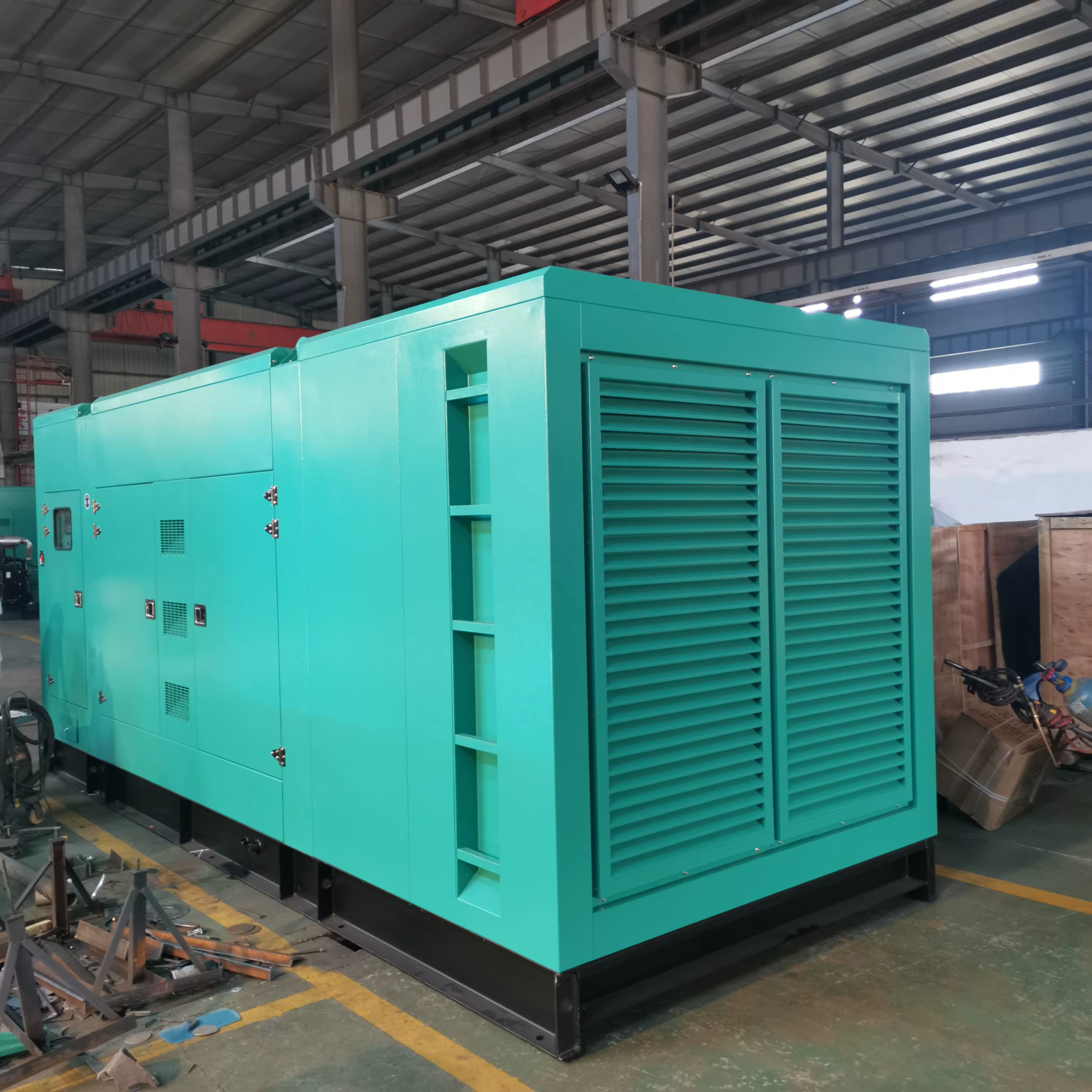 SHX 1500KVA Diesel Generators Sets Super Silent Genset Standby Power Supply for Industrial Construction Factory Price — image 5