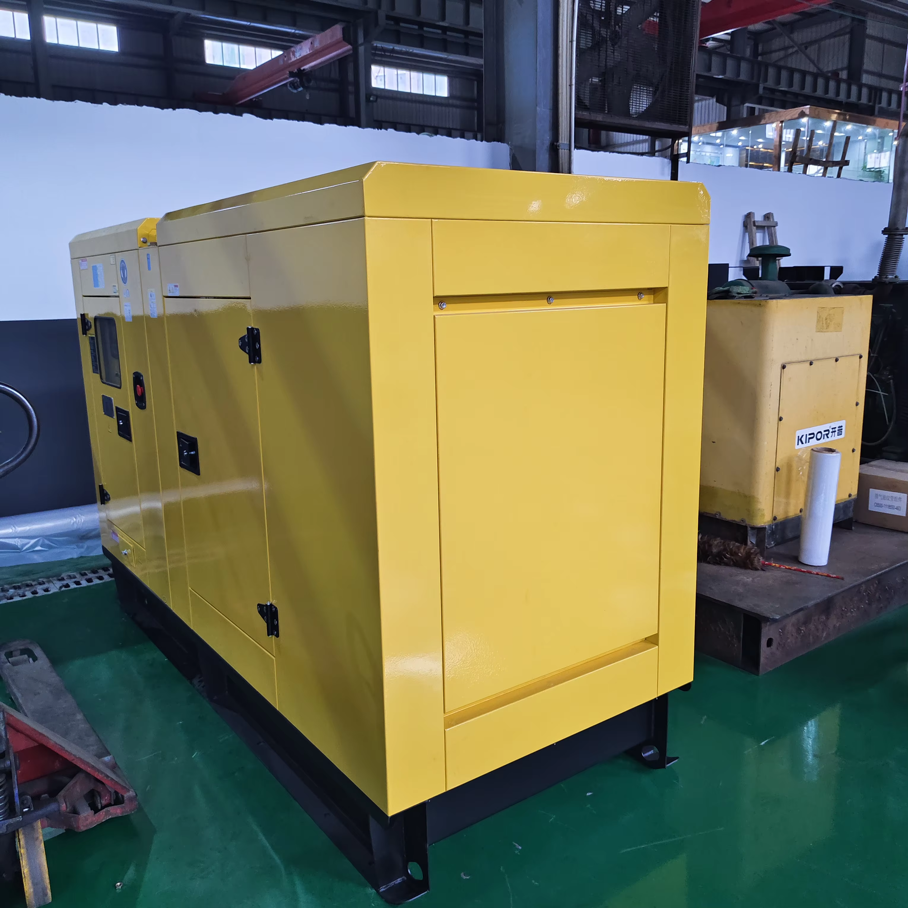 200KVA Silent Diesel Generators Sets Power Plant Electric Generator Whole House Generator Diesel Engine — image 3