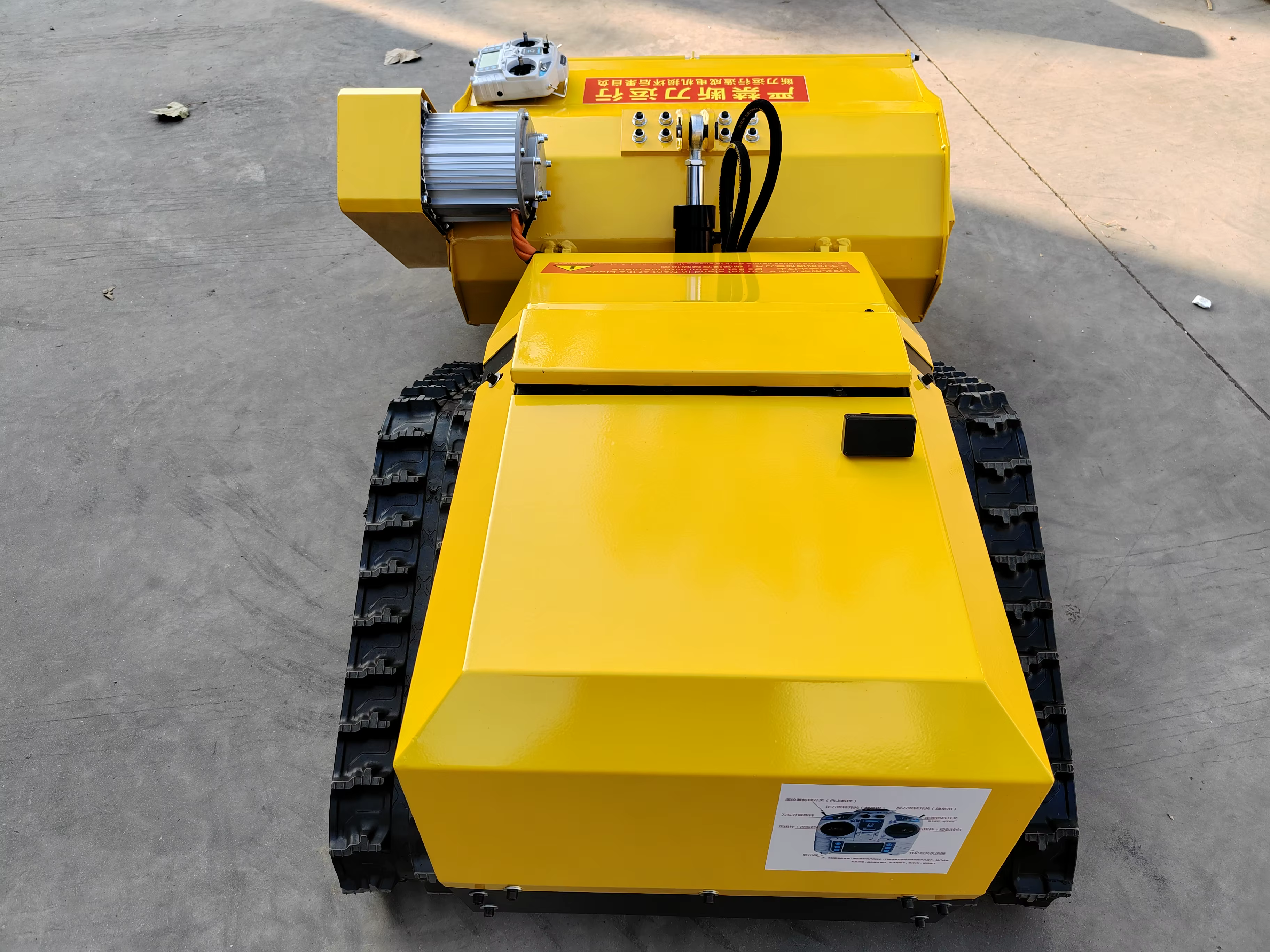 Automatic Family Garden Grass Cutting Machine Remote Control Lawn Mower for Agricultural Lands — image 5