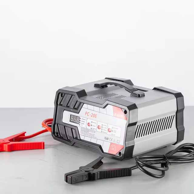 KENDE FC-20E Portable Various Motor Car  Battery Charger 12/24V  Lead Acid Battery Charger — image 3